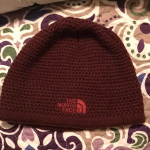Maroon North face wool beanie